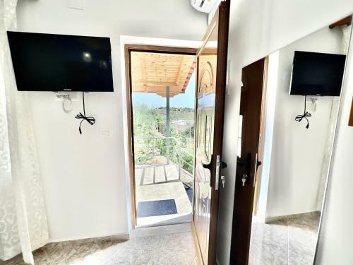 Hostal Guesthouse Marilena Sarand� - Relax Apartments