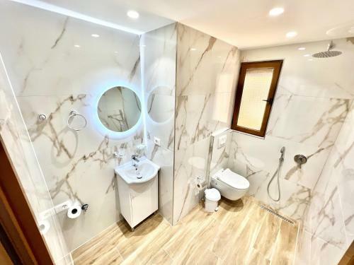 Hostal Guesthouse Marilena Sarand� - Relax Apartments