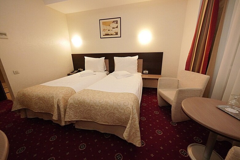 Berthelot Hotel