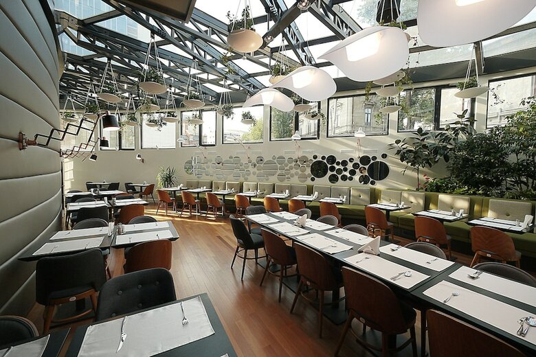 Berthelot Hotel