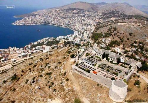 Holiday Apartment On The Sea Shore (12)