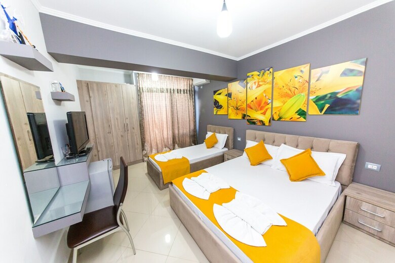 Hotel Kapllani