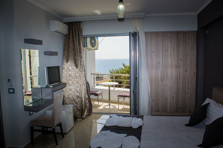 Hotel Kapllani