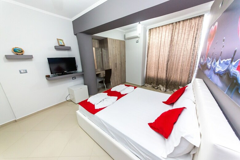 Hotel Kapllani