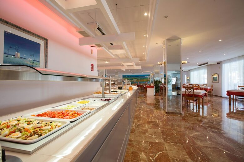 Coral Star Hotel & Apartments