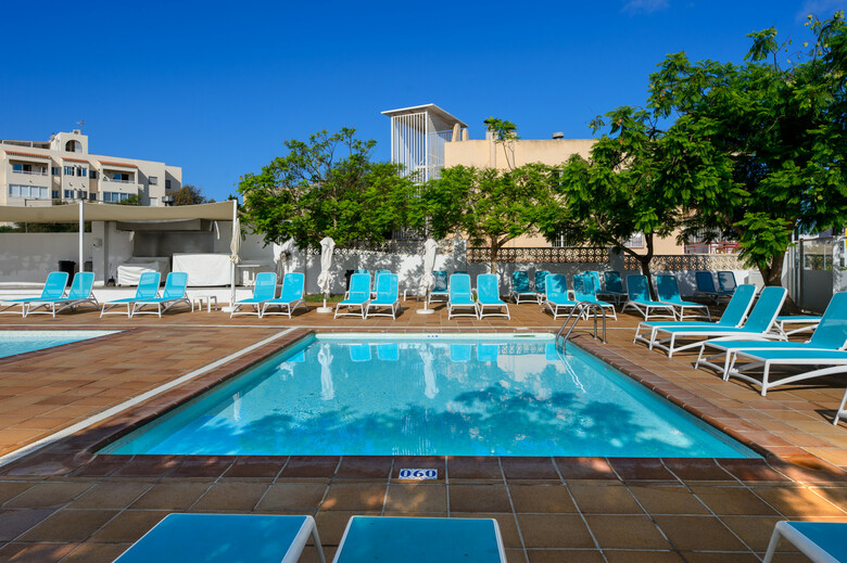 Vibra Riviera Hotel