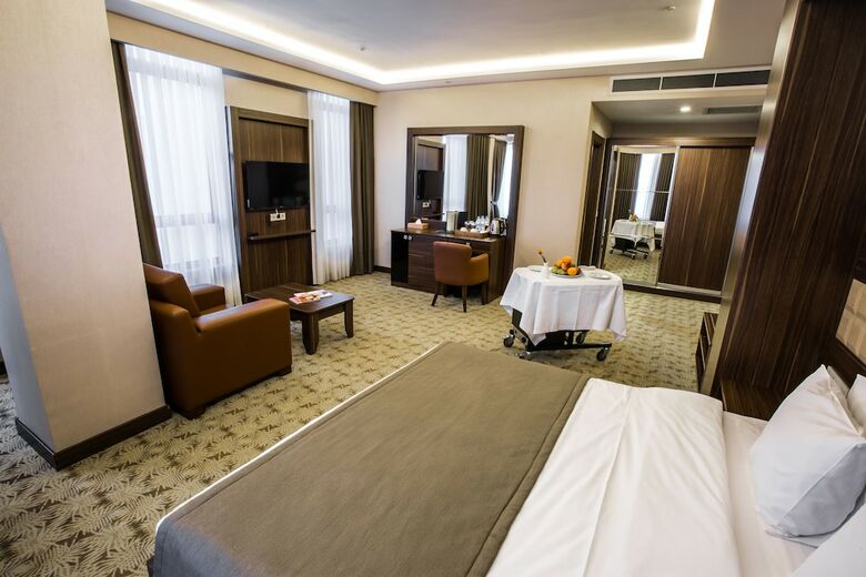 Hotel Renaissance Palace Baku