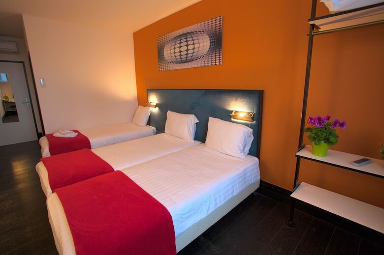 Antwerp Hotel National