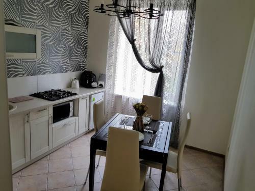 Apartment On Lenina 20