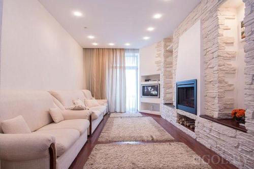 Anna 3 Apartment On Nezavisimosti 23