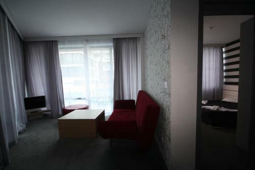 Riviera Blue Hotel
