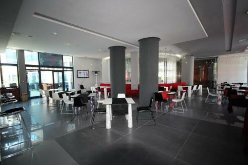 Riviera Blue Hotel