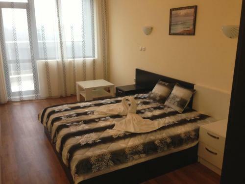 Dilov Apartments In Yalta Golden Sands