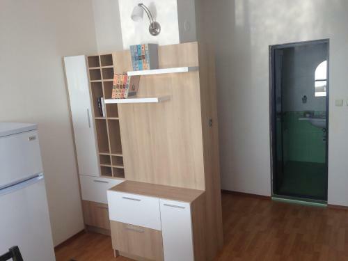 Dilov Apartments In Yalta Golden Sands