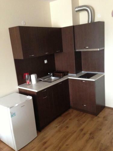 Dilov Apartments In Yalta Golden Sands