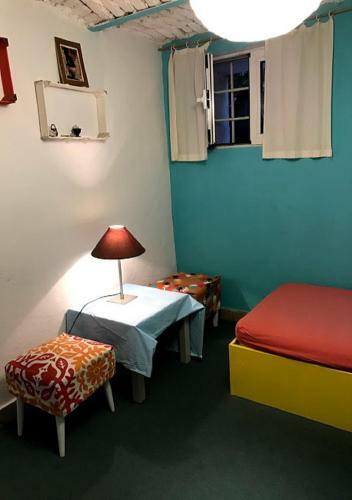 Hostal Canape Connection Guest House
