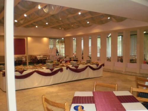 Ihs Hotel
