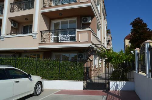 Divela 3 Apartments