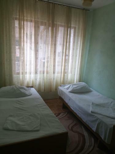 Hostal Apartment Lachevi