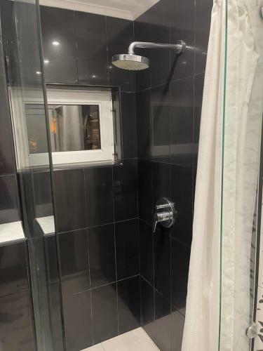 Hostal Ivet Guest Rooms