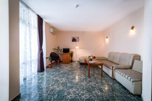 Hotel Kavkaz Golden Dune - All Inclusive