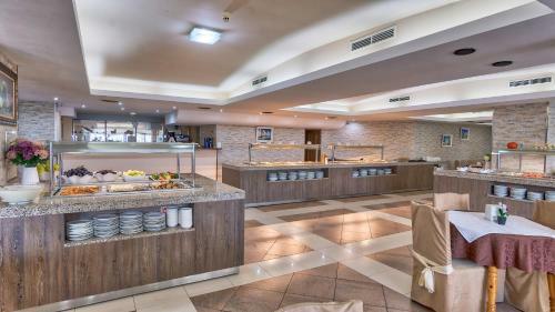 Hotel Kavkaz Golden Dune - All Inclusive
