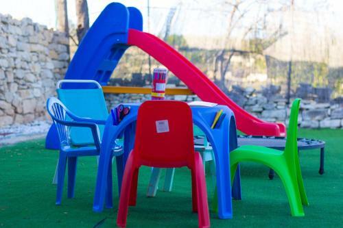 Kreouzos Stone House