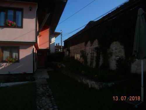 Hostal Jana's House