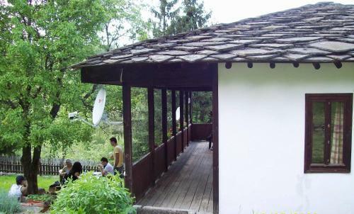 Dzhelepova Guest House- Pool Access
