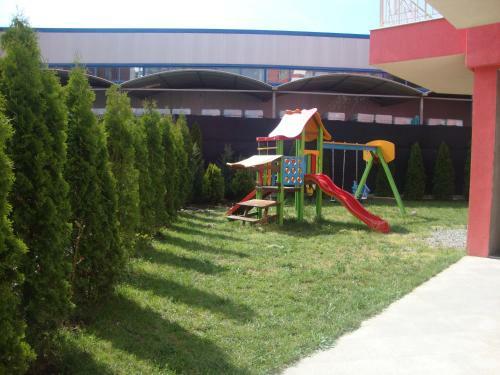 Rose Garden Hotel