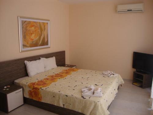 Rose Garden Hotel