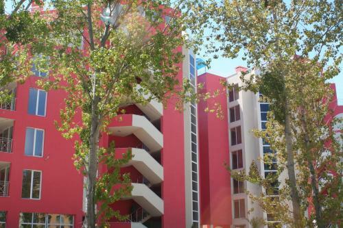 Rose Garden Hotel