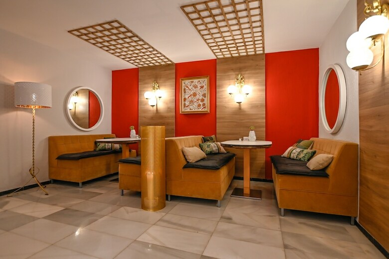 Pinos Playa Hotel