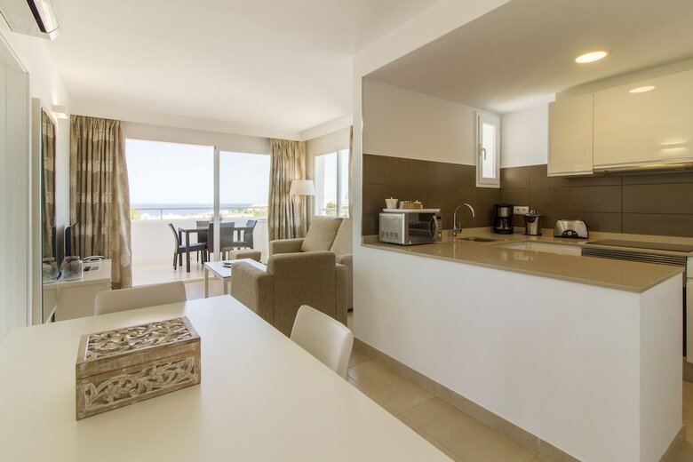 Apartamentos Camelina Suites