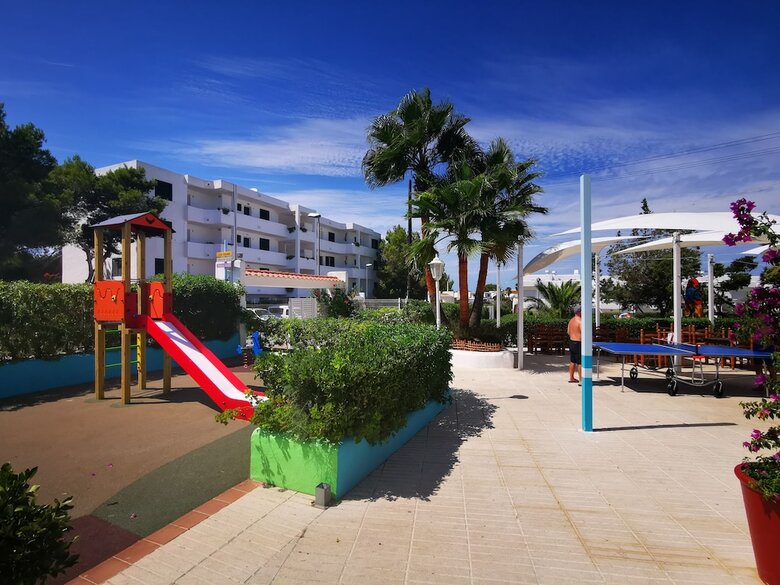 Apartamentos Camelina Suites