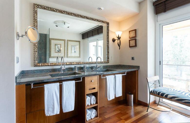 Suites Del Mar Fenals