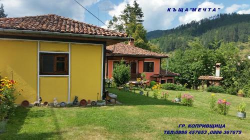 Hostal Mechta Guest House