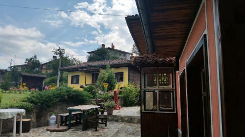 Hostal Mechta Guest House