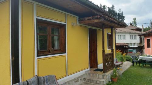 Hostal Mechta Guest House
