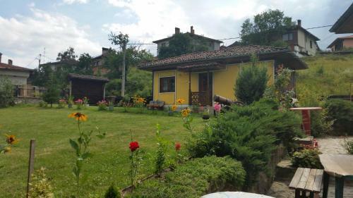 Hostal Mechta Guest House