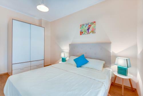Venera & Anastasia Palace Apartments