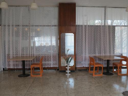 Hotel Tango