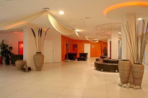 Aqua Azur Hotel