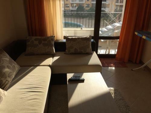 Royal Sun Apartment Eh