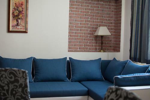 Hostal Atavel Guest House