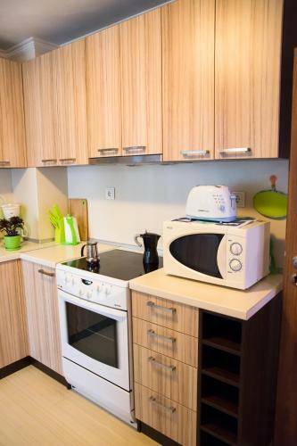Hostal Atavel Guest House