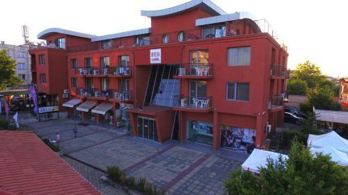 Aparthotel Red Hotel