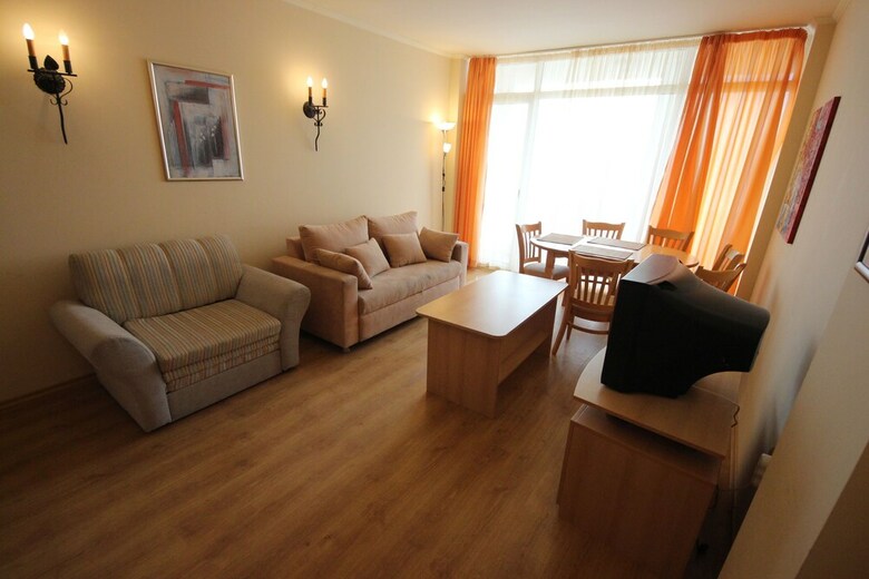 Menada Atrium Apartments