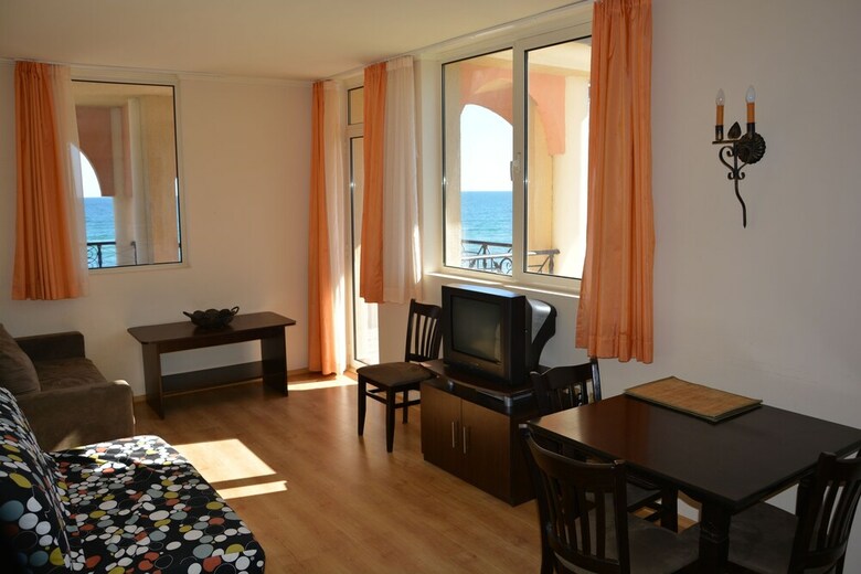 Menada Atrium Apartments