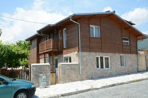 Guest House Dora